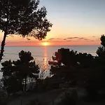 Villa D Restaurant & Private Beach