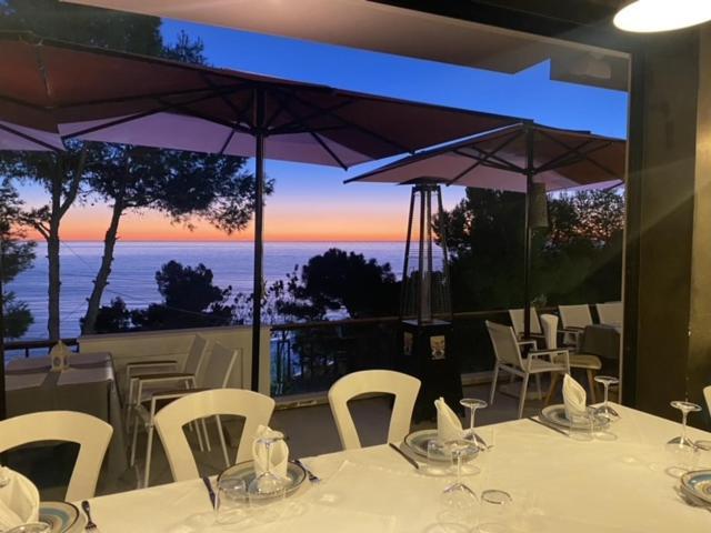 D Restaurant & Private Beach Hotel 4*